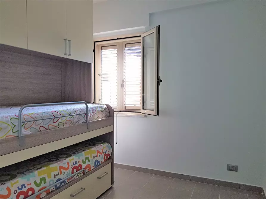Immagine 10 di Appartamento in affitto  in via Michele Maria Manfredi 2 a Catanzaro