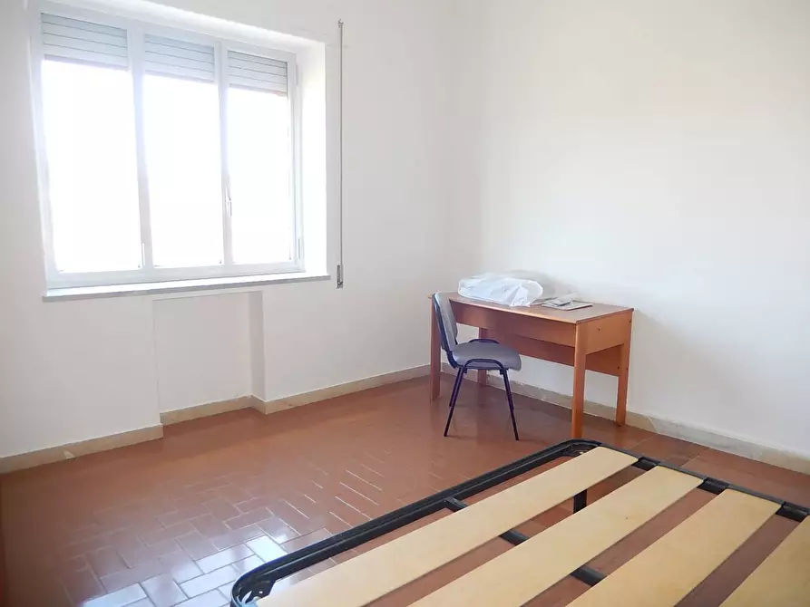 Immagine 21 di Camera in affitto  in Via francesco caracciolo a Catanzaro