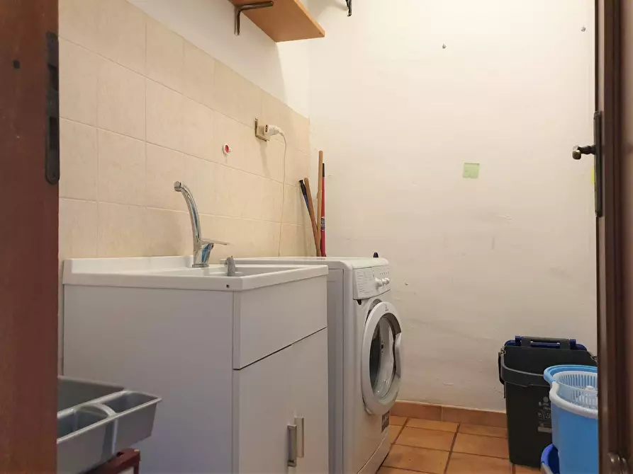 Immagine 13 di Camera in affitto  in Via Corace 1 a Catanzaro