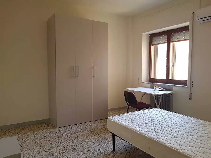 Immagine 5 di Appartamento in affitto  in via Lungomare a Catanzaro