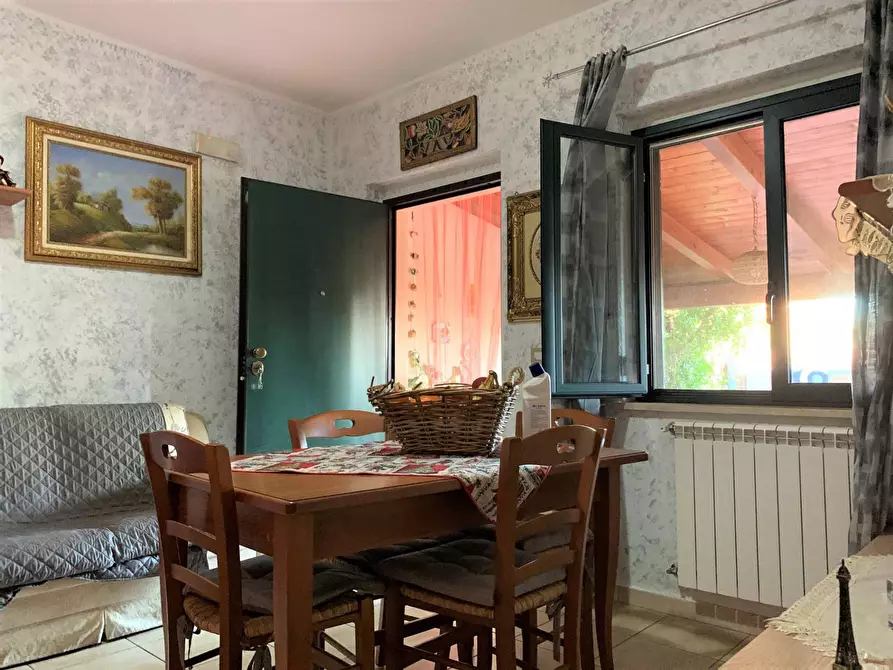 Immagine 3 di Villetta a schiera in vendita  in villaggio maestrale a Amaroni