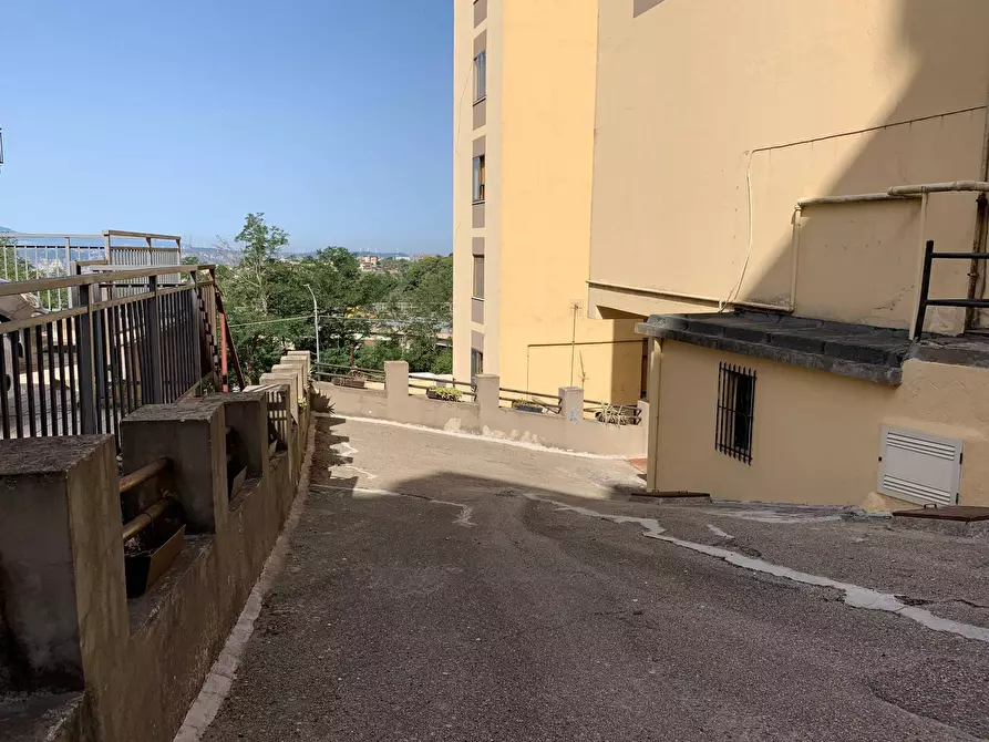 Immagine 18 di Magazzino in vendita  in Via Madonna dei cieli 11 a Catanzaro