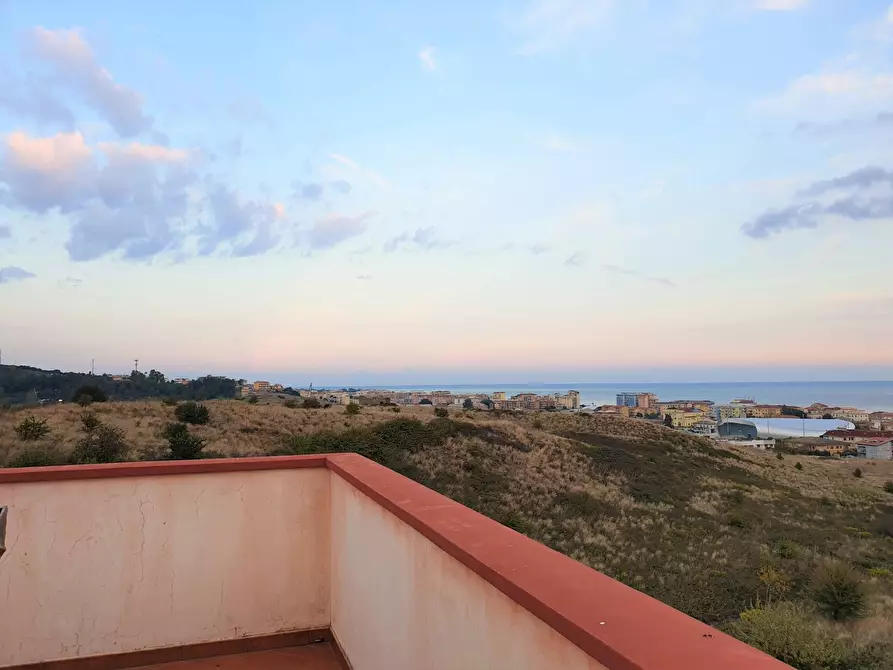 Immagine 3 di Appartamento in affitto  in viale Europa a Catanzaro