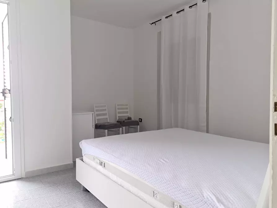 Immagine 5 di Camera in affitto  in Via Lungomare a Catanzaro
