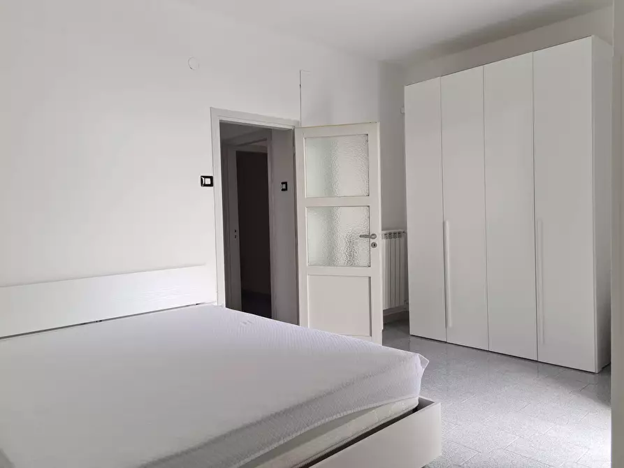 Immagine 7 di Camera in affitto  in Via Lungomare a Catanzaro