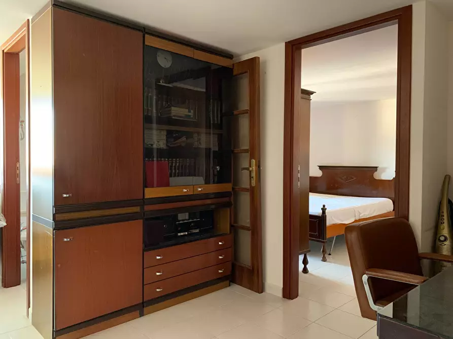 Immagine 4 di Appartamento in affitto  in via Regina Madre a Catanzaro