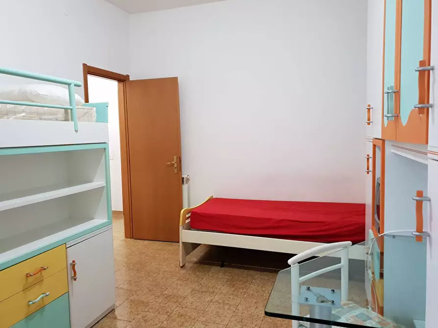 Immagine 10 di Appartamento in affitto  in via Murano 12 a Catanzaro