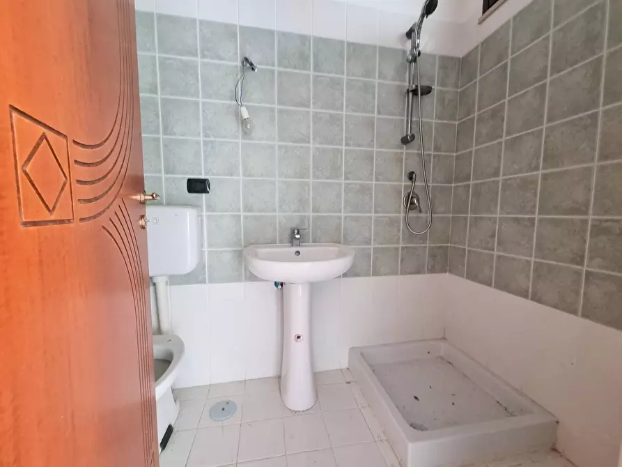 Immagine 3 di Box auto in affitto  in Traversa III viale Crotone a Catanzaro