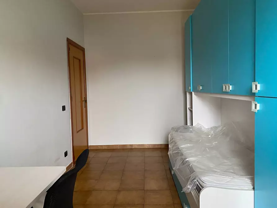 Immagine 10 di Camera in affitto  in Traversa VII Viale Crotone 8 a Catanzaro