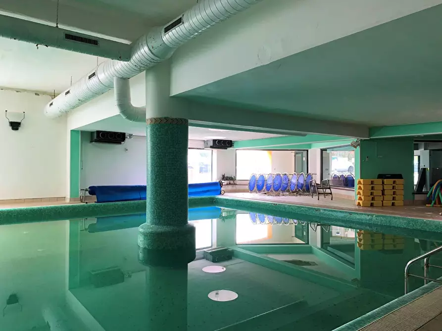 Immagine 4 di Ufficio in affitto  in viale Barlaam da Seminara a Catanzaro