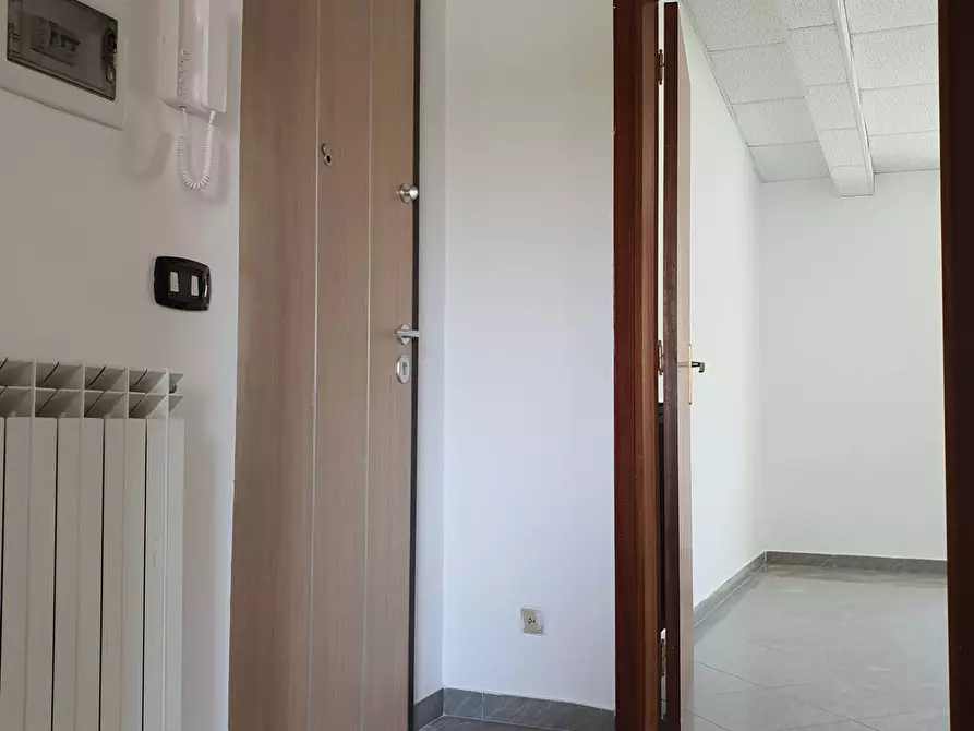 Immagine 8 di Appartamento in vendita  in via Abruzzi 200 a Catanzaro