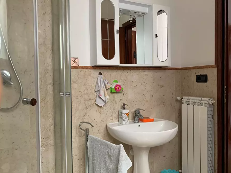 Immagine 14 di Camera in affitto  in via Fratelli Plutino a Catanzaro