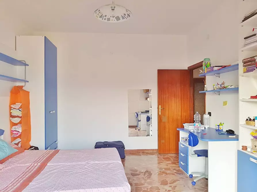 Immagine 7 di Camera in affitto  in Via Fiume 123 a Catanzaro