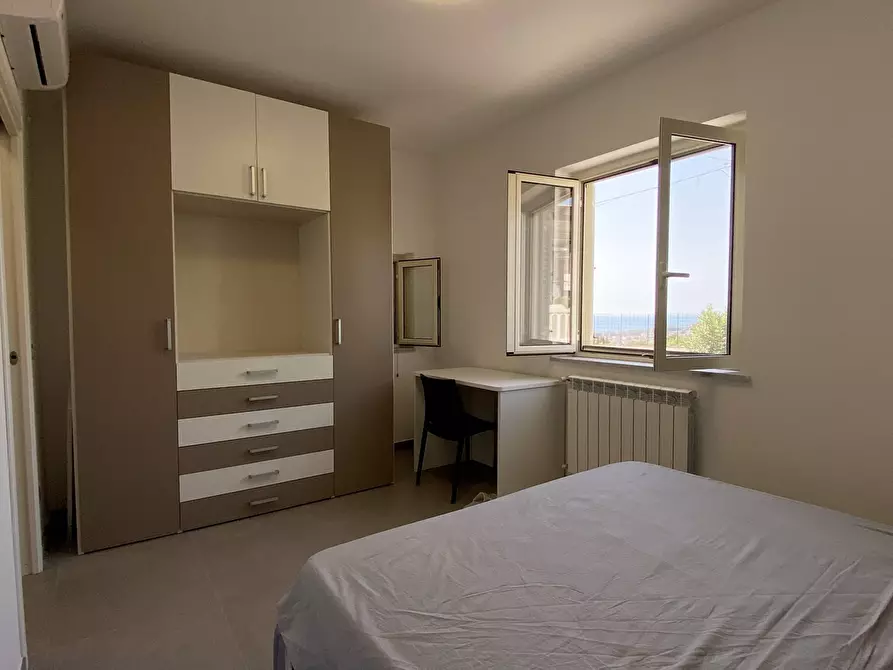 Immagine 8 di Camera in affitto  in viale Europa 6 a Catanzaro