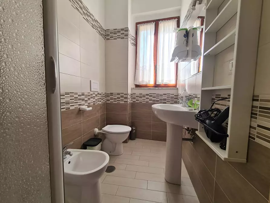 Immagine 9 di Camera in affitto  in Viale crotone a Catanzaro