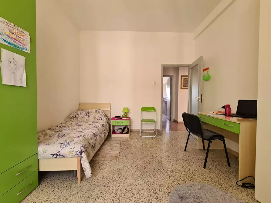 Immagine 12 di Appartamento in affitto  in via delle Repubbliche Marinare 17 a Catanzaro