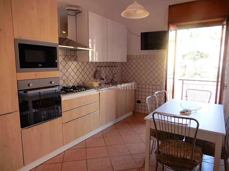 Immagine 3 di Camera in affitto  in Via Formia a Catanzaro