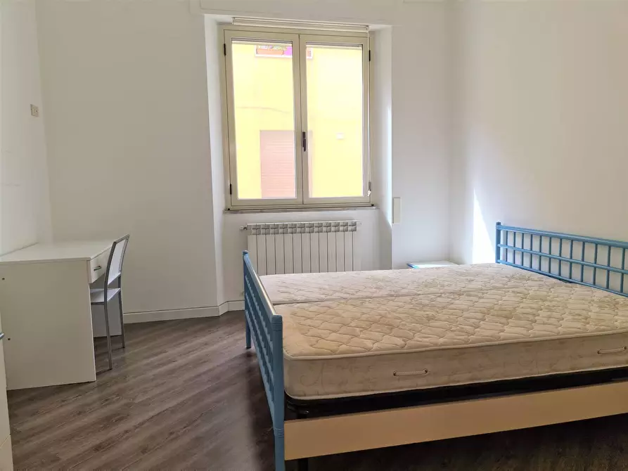 Immagine 6 di Camera in affitto  in Via Cosenza a Catanzaro