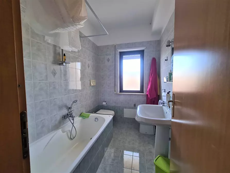 Immagine 12 di Camera in affitto  in Via Eraclea a Catanzaro