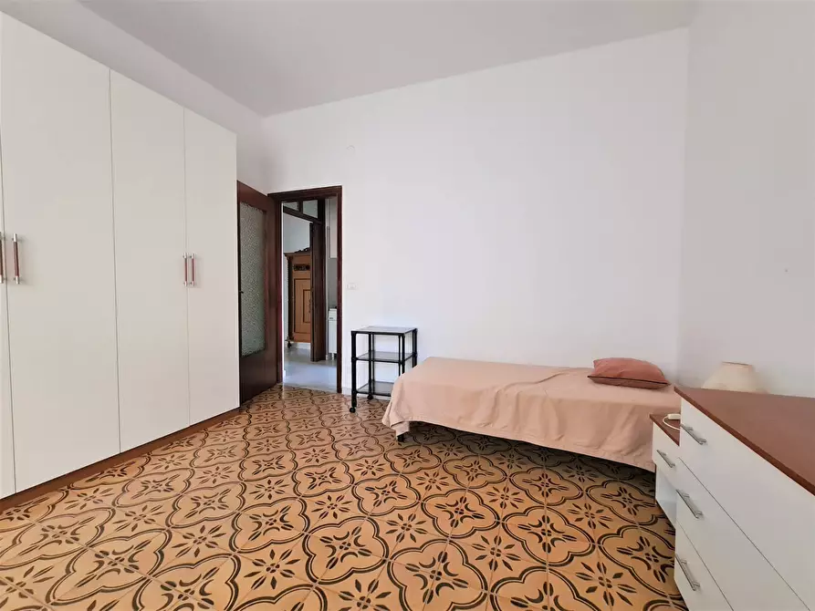 Immagine 12 di Camera in affitto  in via Caboto a Catanzaro