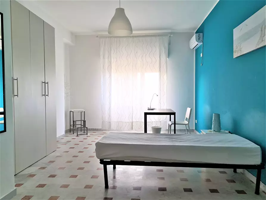 Immagine 2 di Camera in affitto  in via Dei Crociati 7 a Catanzaro