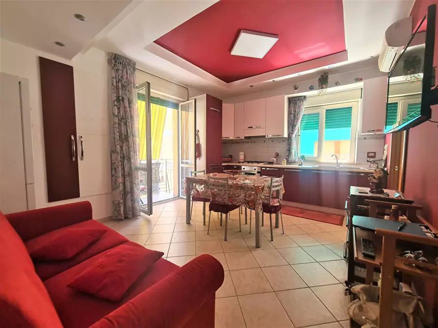 Immagine 1 di Appartamento in affitto  in Via Lungomare 209 a Catanzaro