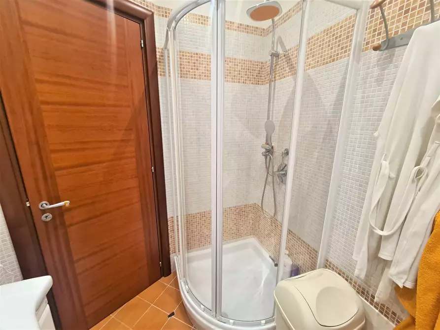 Immagine 8 di Appartamento in affitto  in Via Lungomare 209 a Catanzaro