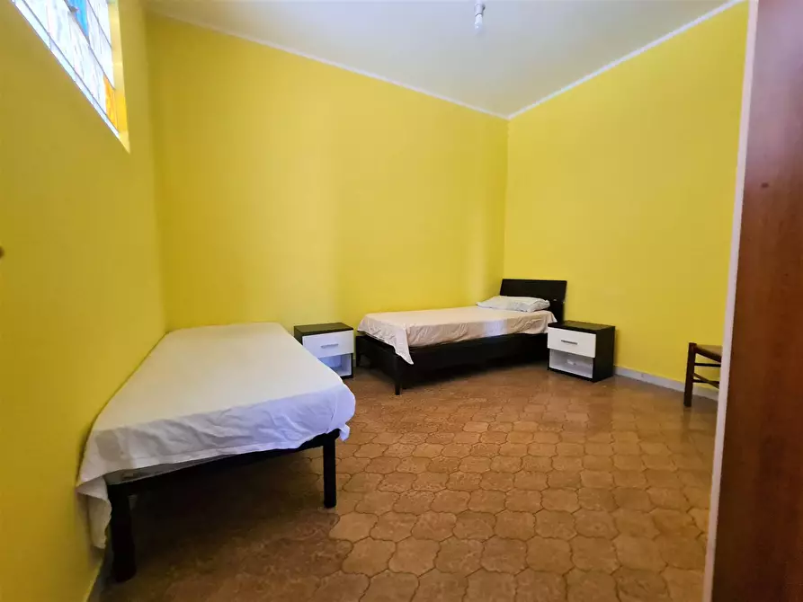 Immagine 10 di Camera in affitto  in Via Formia 7 a Catanzaro