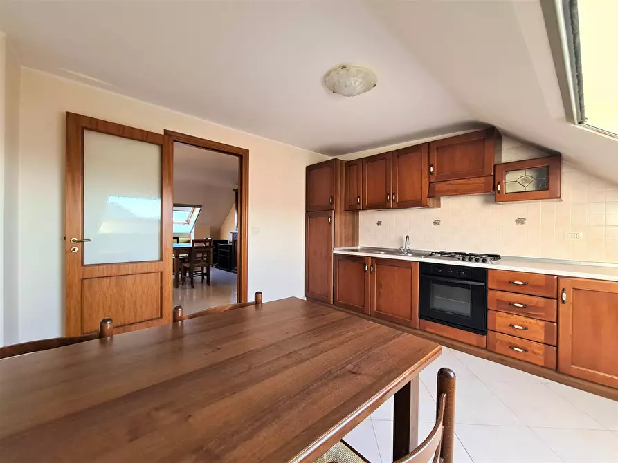 Immagine 3 di Appartamento in affitto  in Viale Crotone 147 a Catanzaro