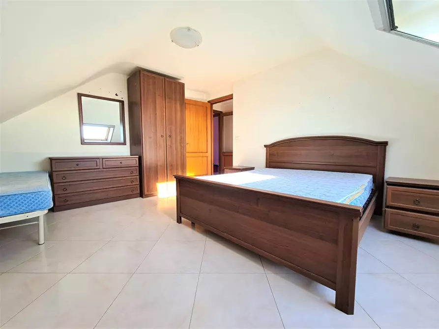 Immagine 10 di Appartamento in affitto  in Viale Crotone 147 a Catanzaro