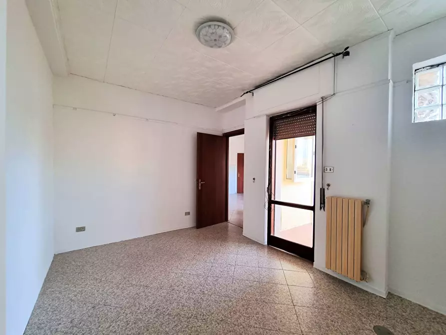 Immagine 11 di Appartamento in vendita  in Via Savona a Catanzaro