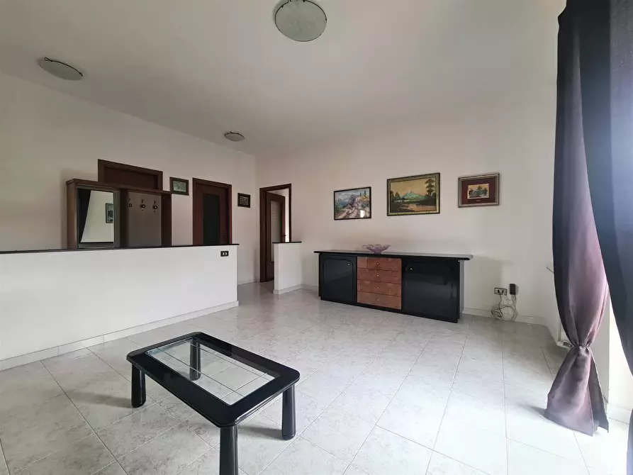 Immagine 3 di Appartamento in affitto  in Viale Emilia 71 a Catanzaro