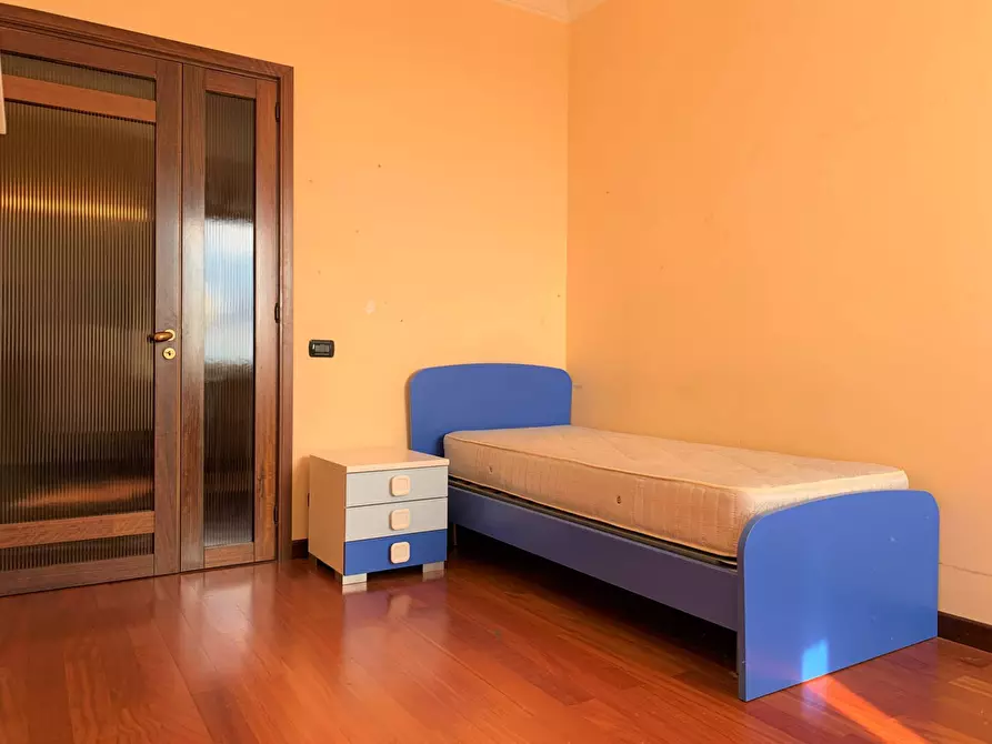 Immagine 6 di Appartamento in affitto  in via Luigi Pascali a Catanzaro