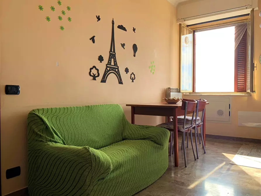 Immagine 2 di Appartamento in affitto  in via Luigi Pascali a Catanzaro