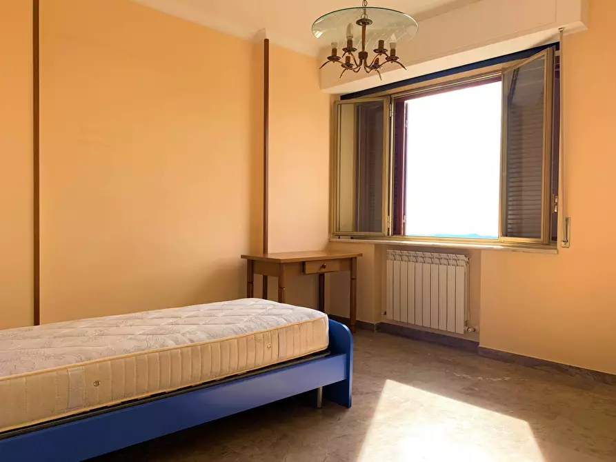 Immagine 8 di Appartamento in affitto  in via Luigi Pascali a Catanzaro