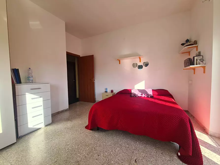 Immagine 4 di Camera in affitto  in via Thaon di Revel a Catanzaro