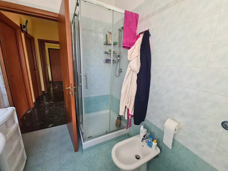 Immagine 5 di Camera in affitto  in via Thaon di Revel a Catanzaro