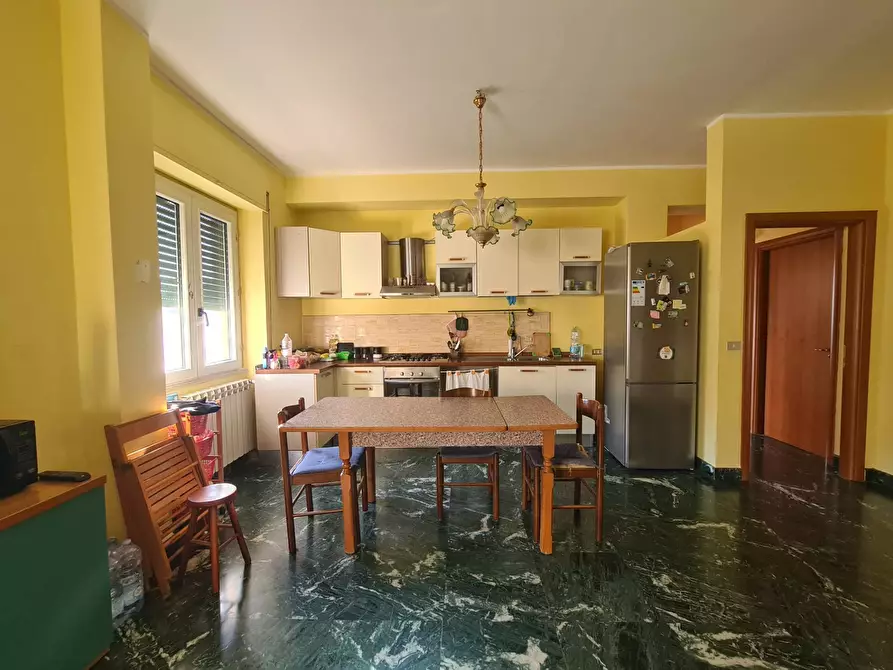 Immagine 2 di Camera in affitto  in via Thaon di Revel a Catanzaro