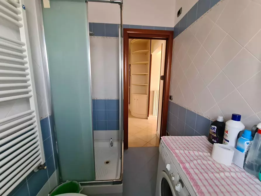 Immagine 11 di Camera in affitto  in Via Ravenna a Catanzaro