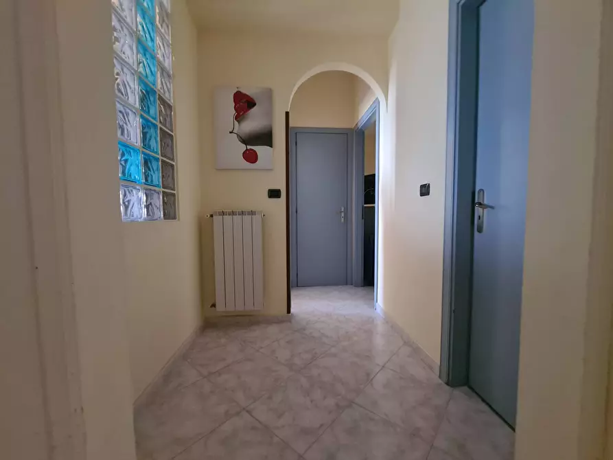 Immagine 5 di Camera in affitto  in via Lungomare a Catanzaro