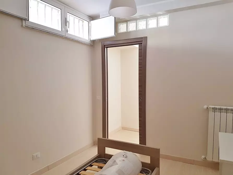 Immagine 8 di Camera in affitto  in Viale Europa 21 a Catanzaro