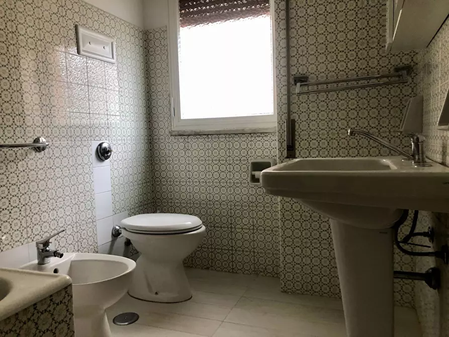 Immagine 14 di Camera in affitto  in via Cantafio snc a Catanzaro