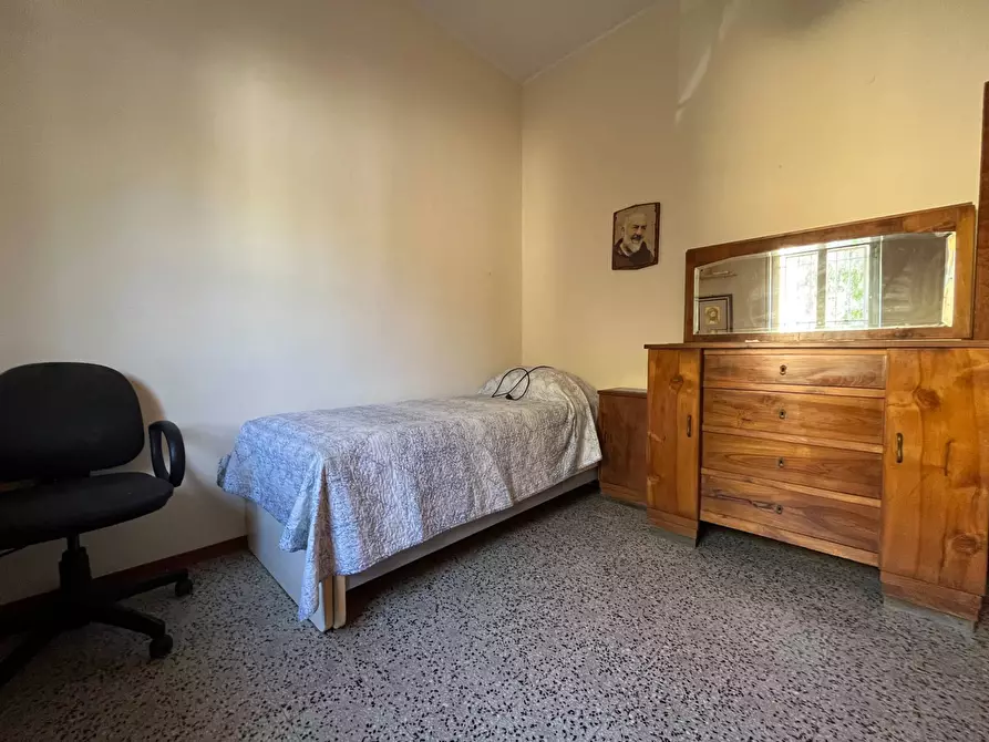 Immagine 9 di Appartamento in affitto  in via Livorno 3 a Catanzaro