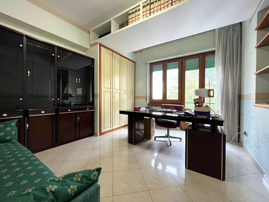 Immagine 5 di Appartamento in affitto  in via Edmondo Buccarelli 49 a Catanzaro