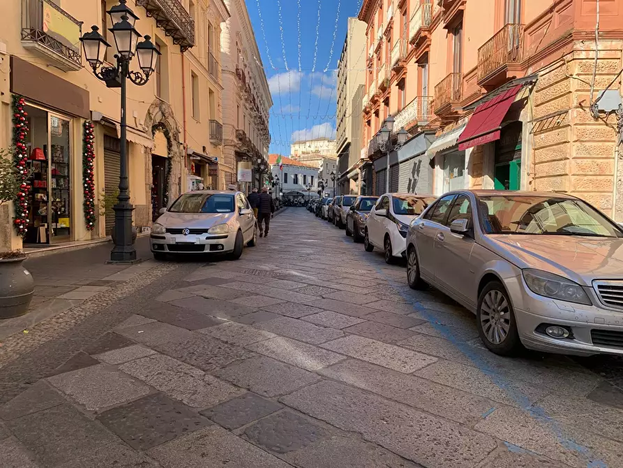 Immagine 1 di Negozio in affitto  in Corso Giuseppe Mazzini a Catanzaro