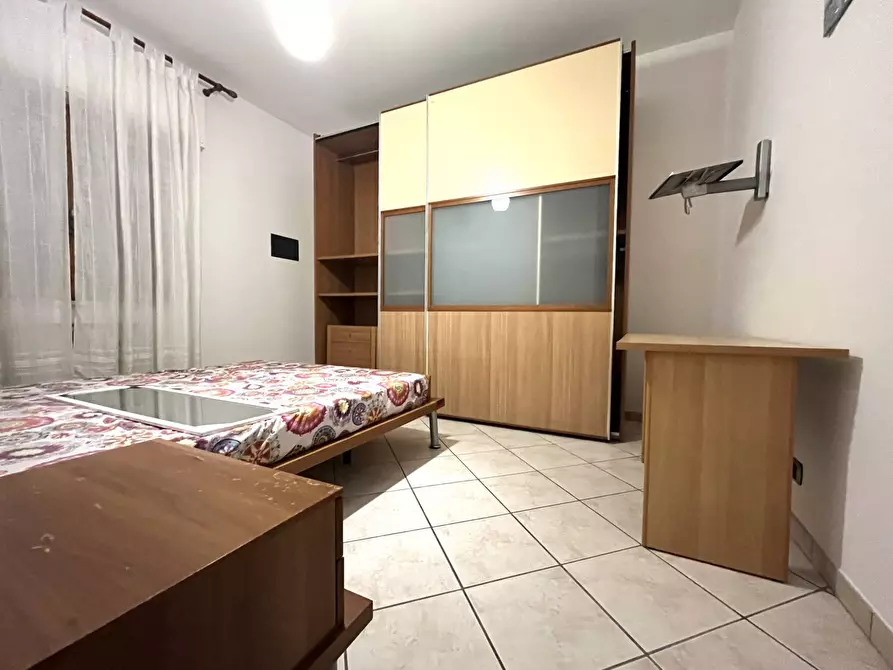 Immagine 4 di Camera in affitto  in Viale Crotone 118 a Catanzaro