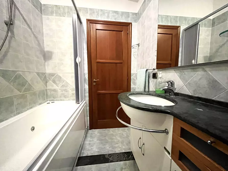 Immagine 7 di Camera in affitto  in Viale Crotone 118 a Catanzaro