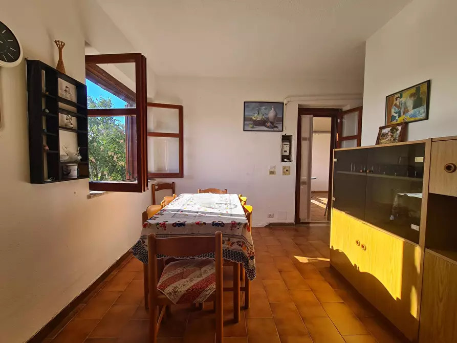 Immagine 4 di Villetta a schiera in vendita  in Via Marincoli a Amaroni