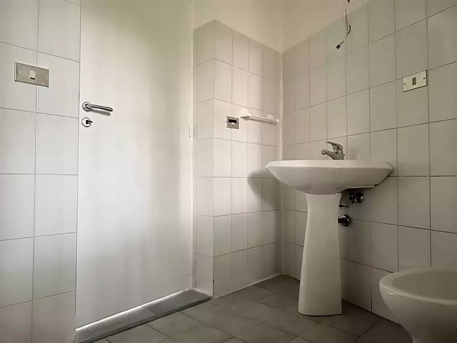 Immagine 8 di Villa in vendita  in Via Fiume Busento 114 a Catanzaro