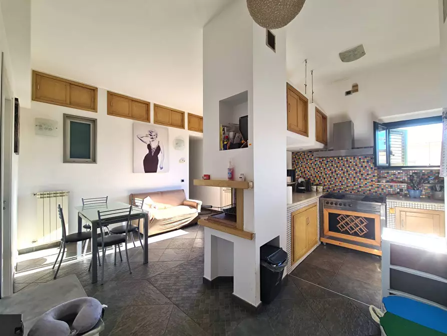 Immagine 5 di Camera in affitto  in Viale Crotone 14 a Catanzaro